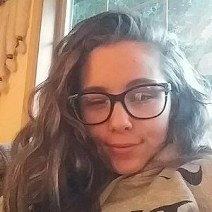 Meet your Posher, Sydnee